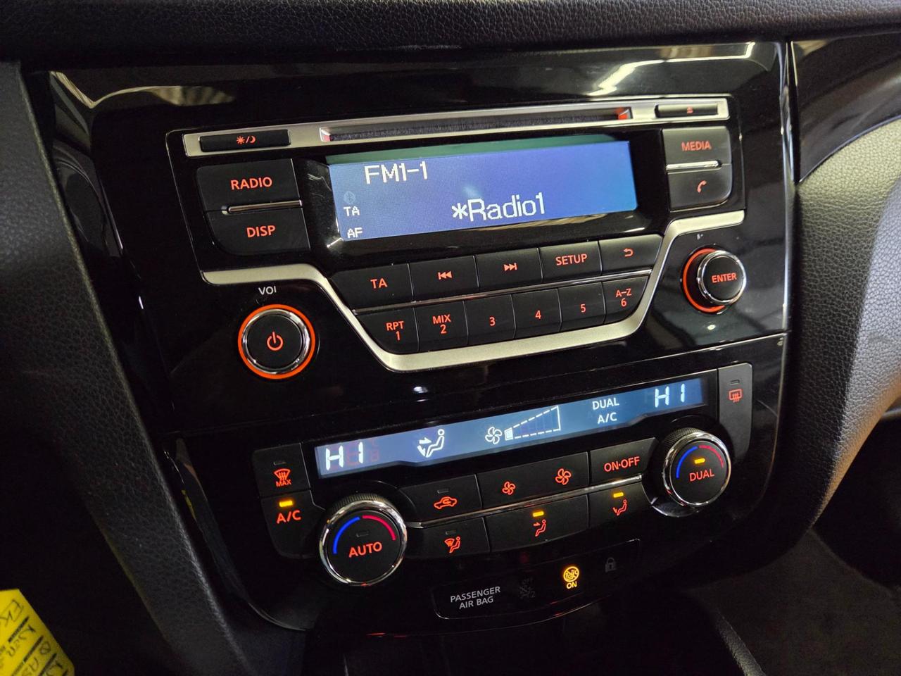 Nissan Qashqai 1.5 dci Tekna 110cv E6