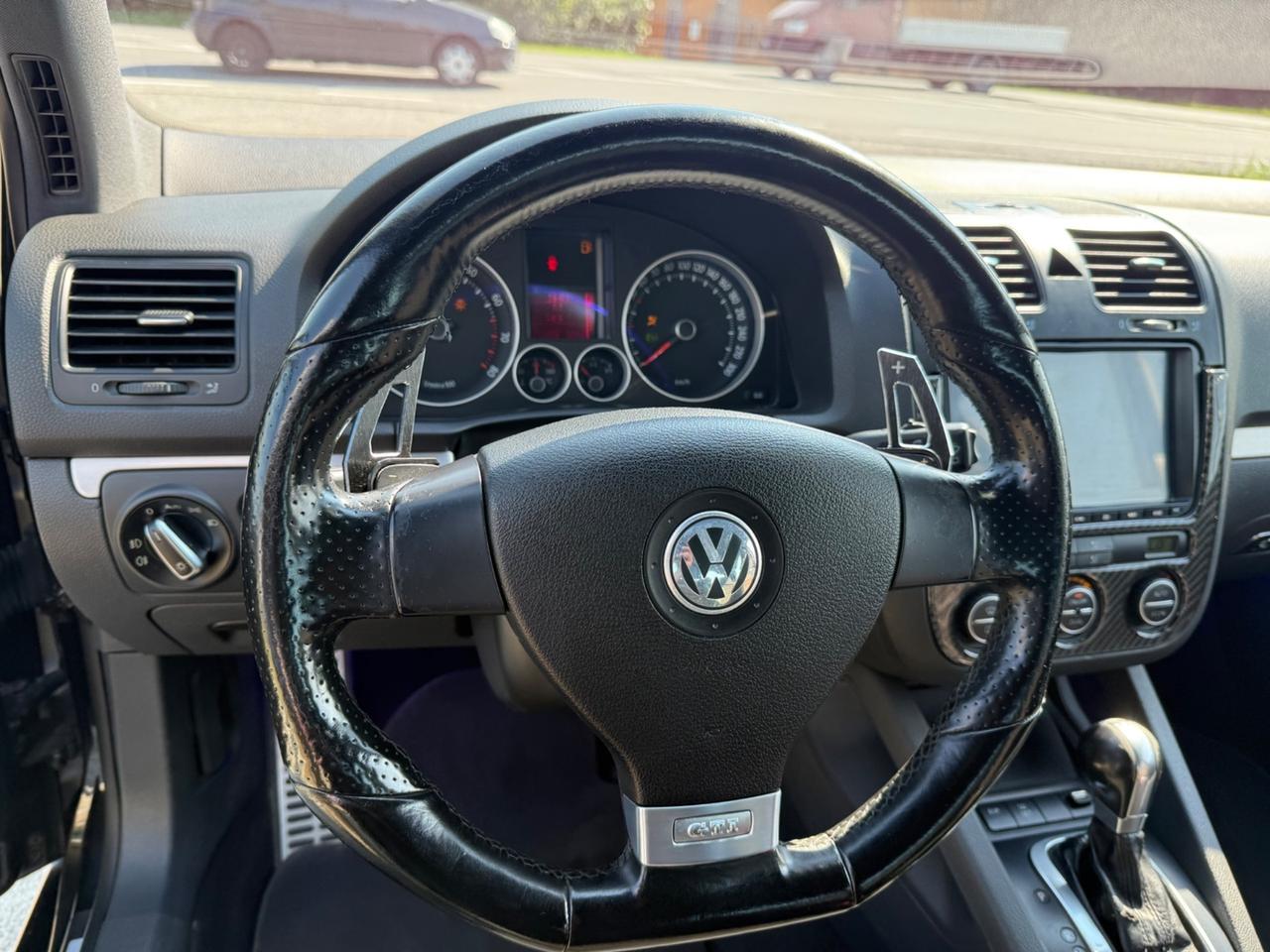 Volkswagen Golf GTI 2.0 16V TFSI 3p.