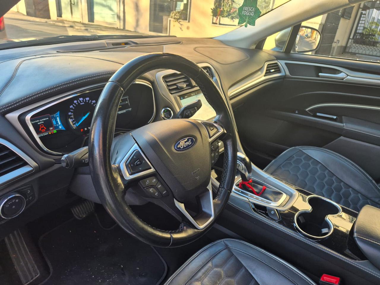 Ford Mondeo Full Hybrid 2.0 187 CV Vignale