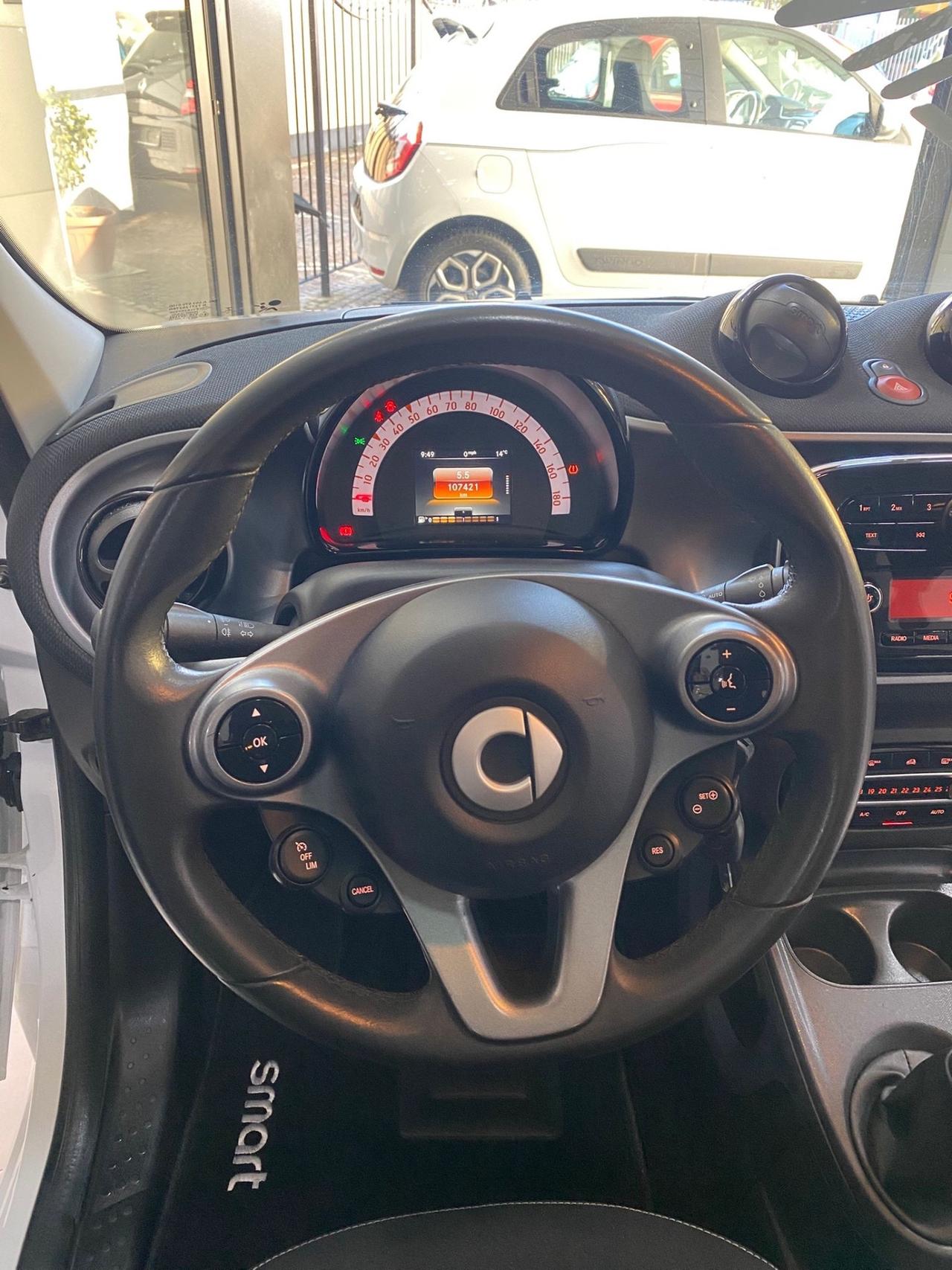 Smart ForFour 70 1.0 Passion