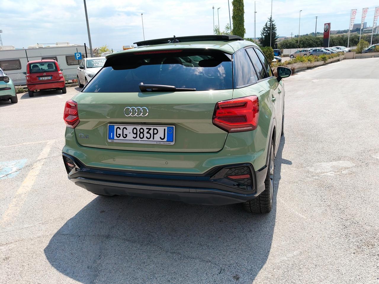 Audi Q2 35 TDI S tronic Identity Black