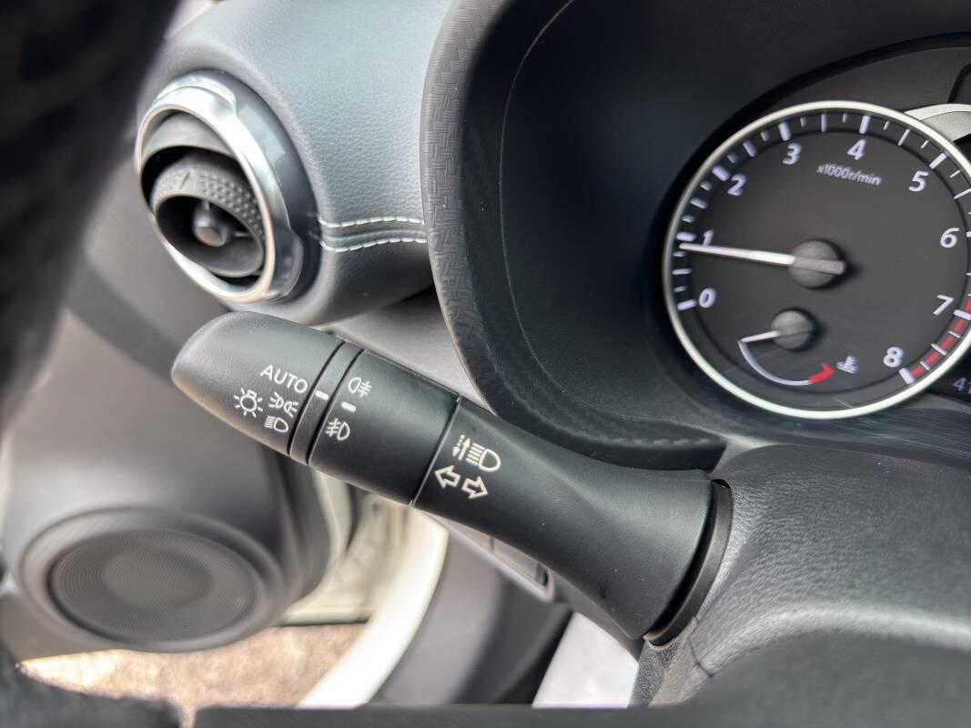 Nissan Juke 1.0 dig-t N-Connecta 114cv Con TELECAMERA