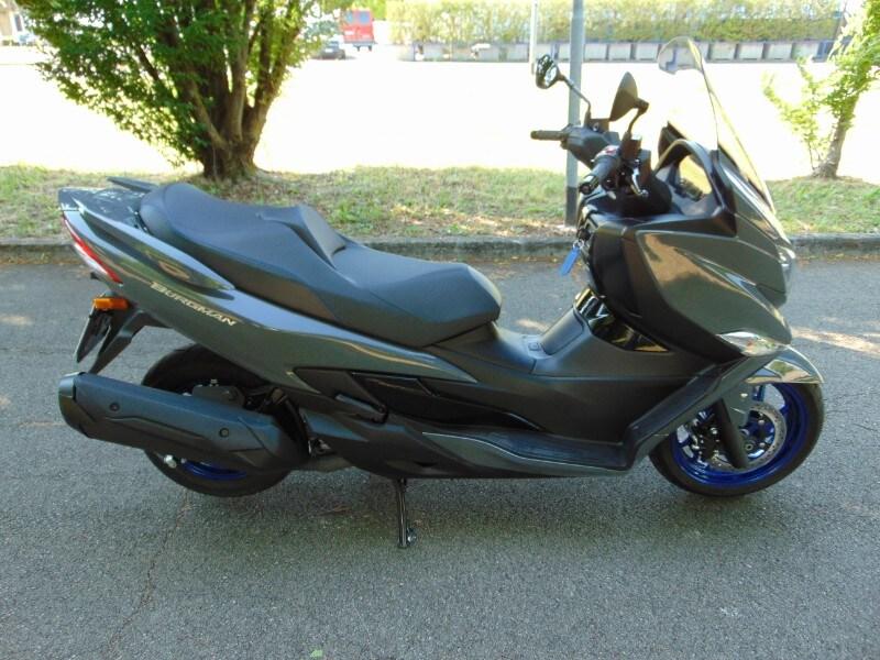 Suzuki Burgman 400 ABS