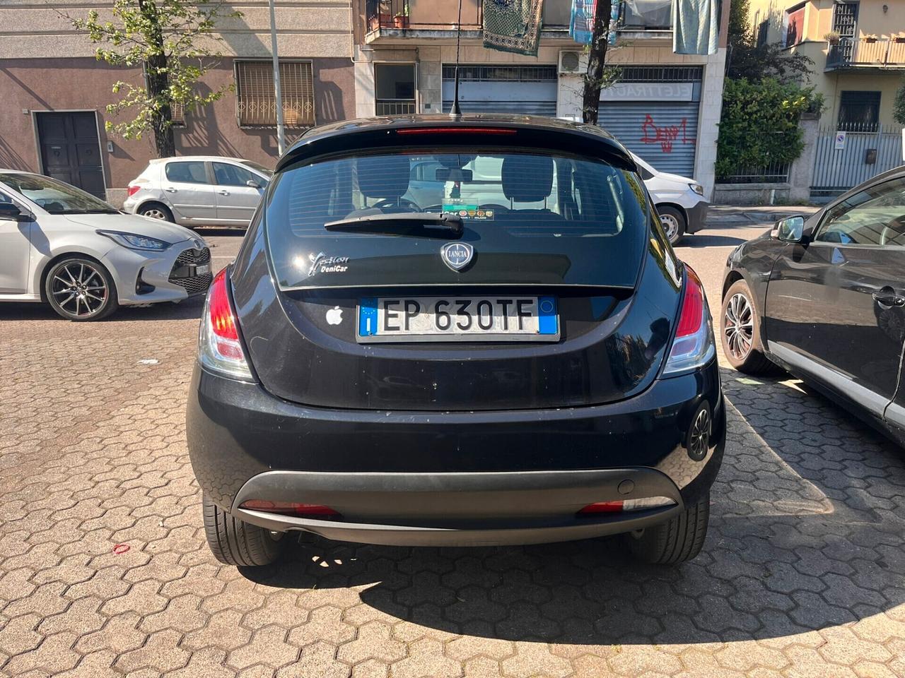 Lancia Ypsilon 0.9 TwinAir 85 CV 5 P Metano Ecochic Gold - 2013