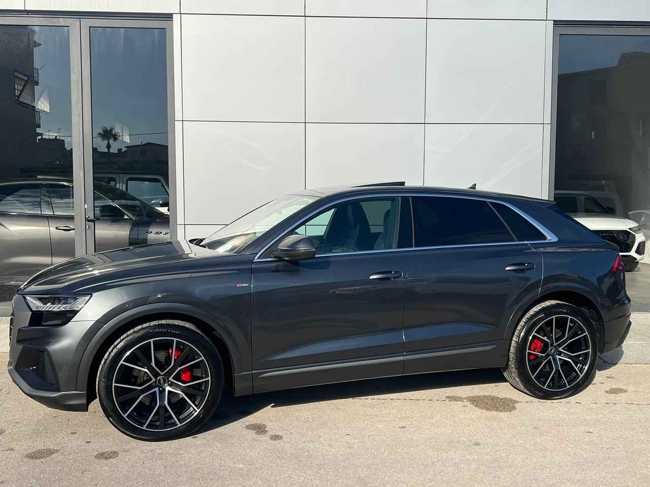 Audi Q8 50 TDI 286 CV quattro tiptronic Sport - anno 2023 - iva esposta - super prezzo €88.900