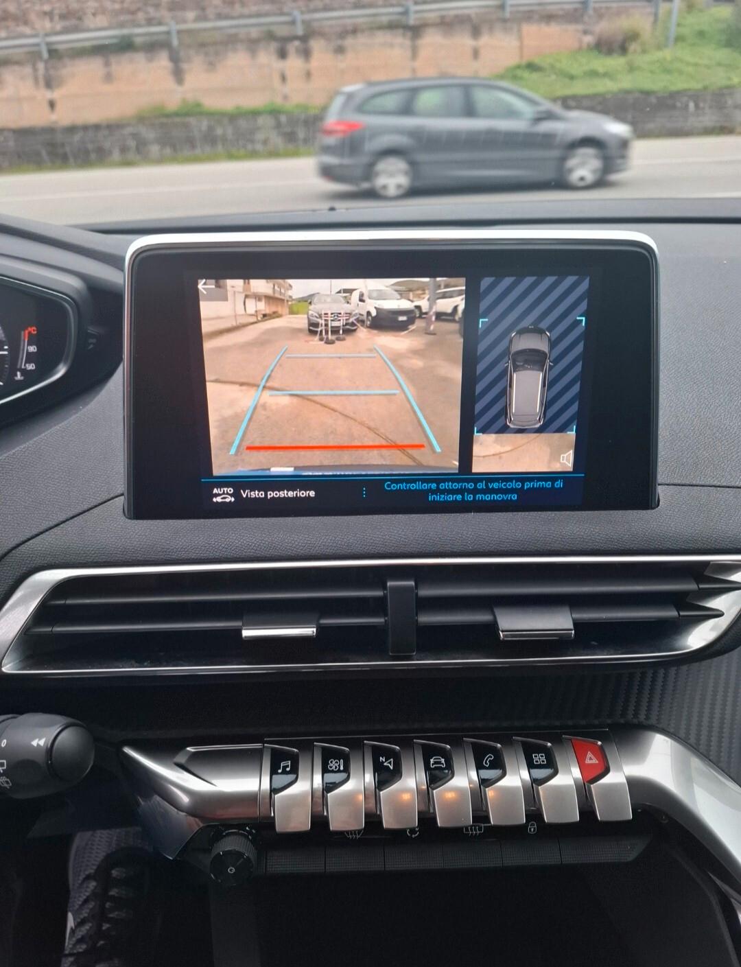 Peugeot 3008 BlueHDi 1.5 130cv anno 12-2021