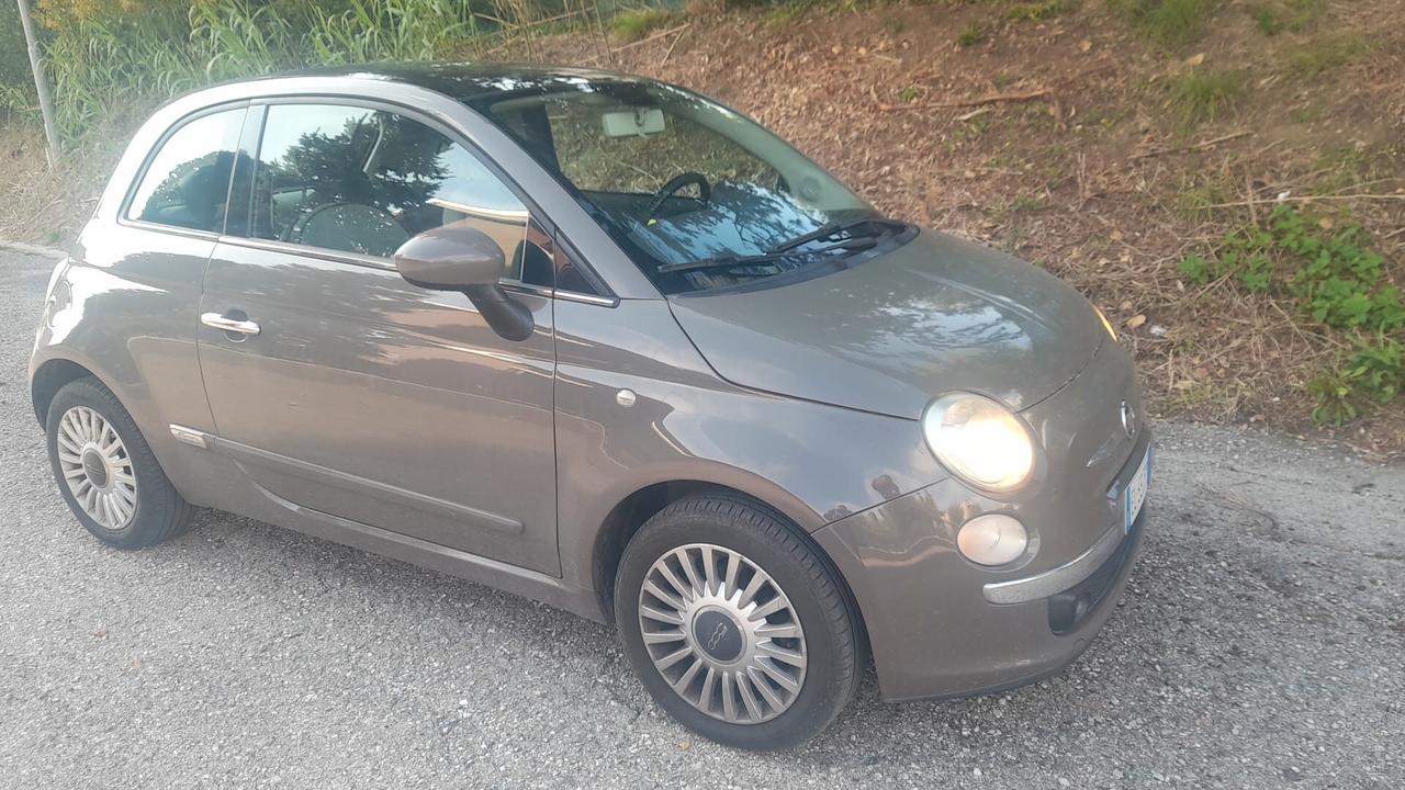 Fiat 500 LOUNGE