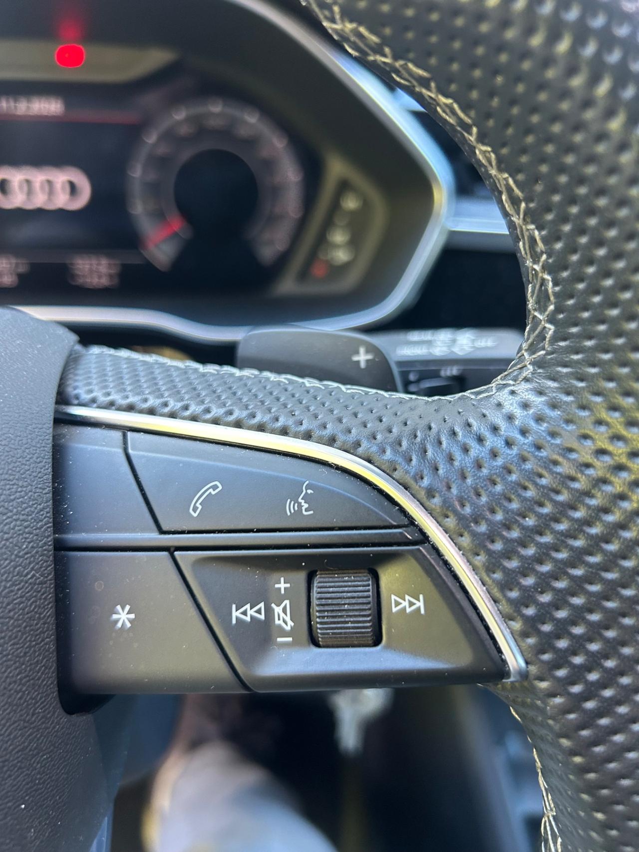 Audi Q3 SPB 40 TDI quattro S tronic line edition