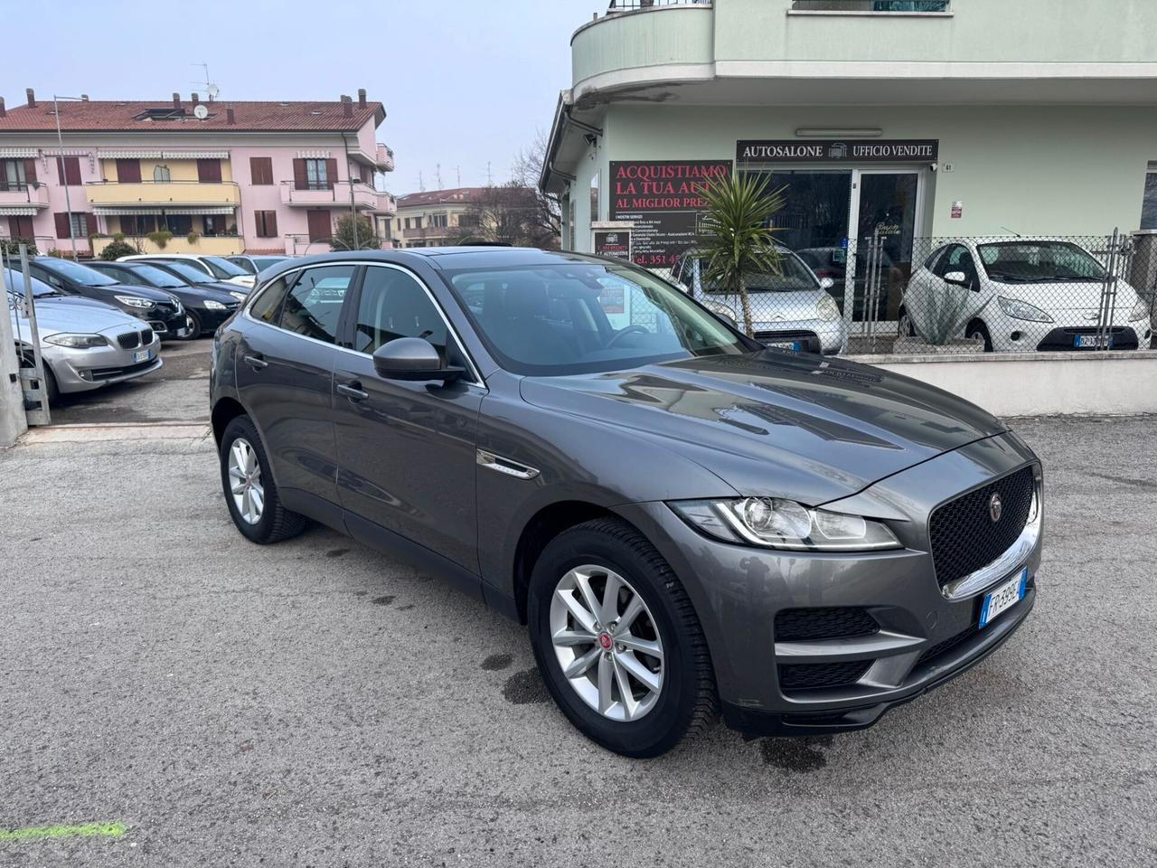 Jaguar F-Pace 2.0 D 180 CV AWD Portfolio