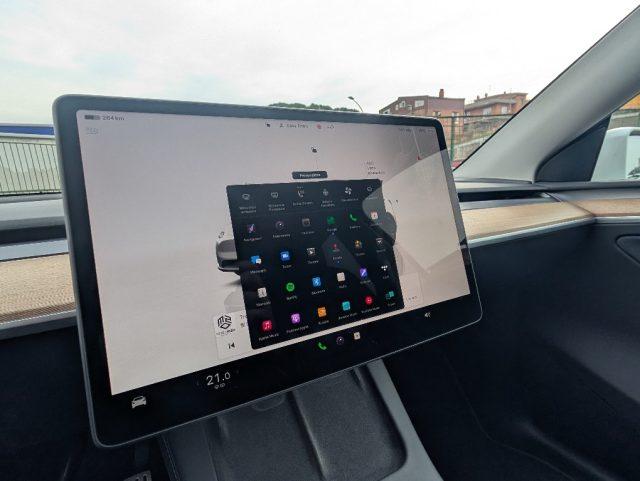 TESLA Model Y Performance AWD