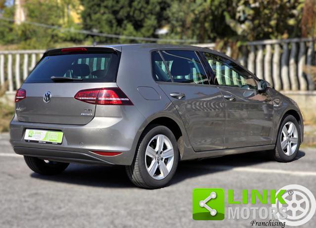 VOLKSWAGEN Golf TGI 110CV Highline DSG