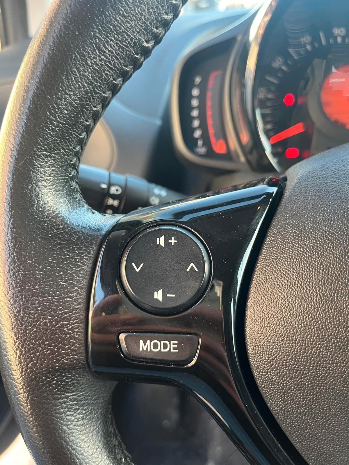 Citroen C1 Airscape VTi 72 ETG 5 porte Urban Ride