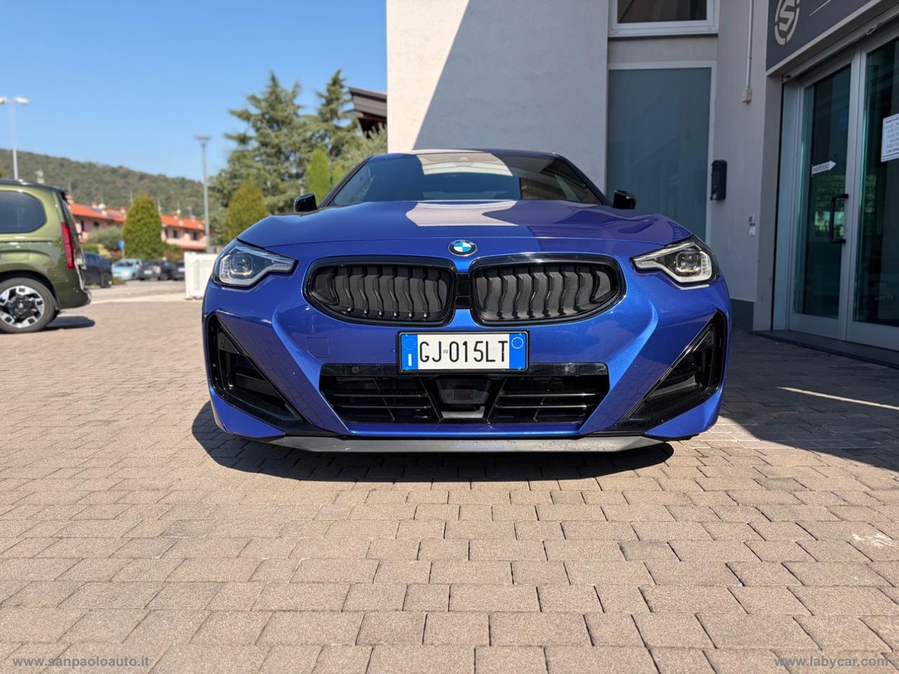 BMW M 240i xDrive