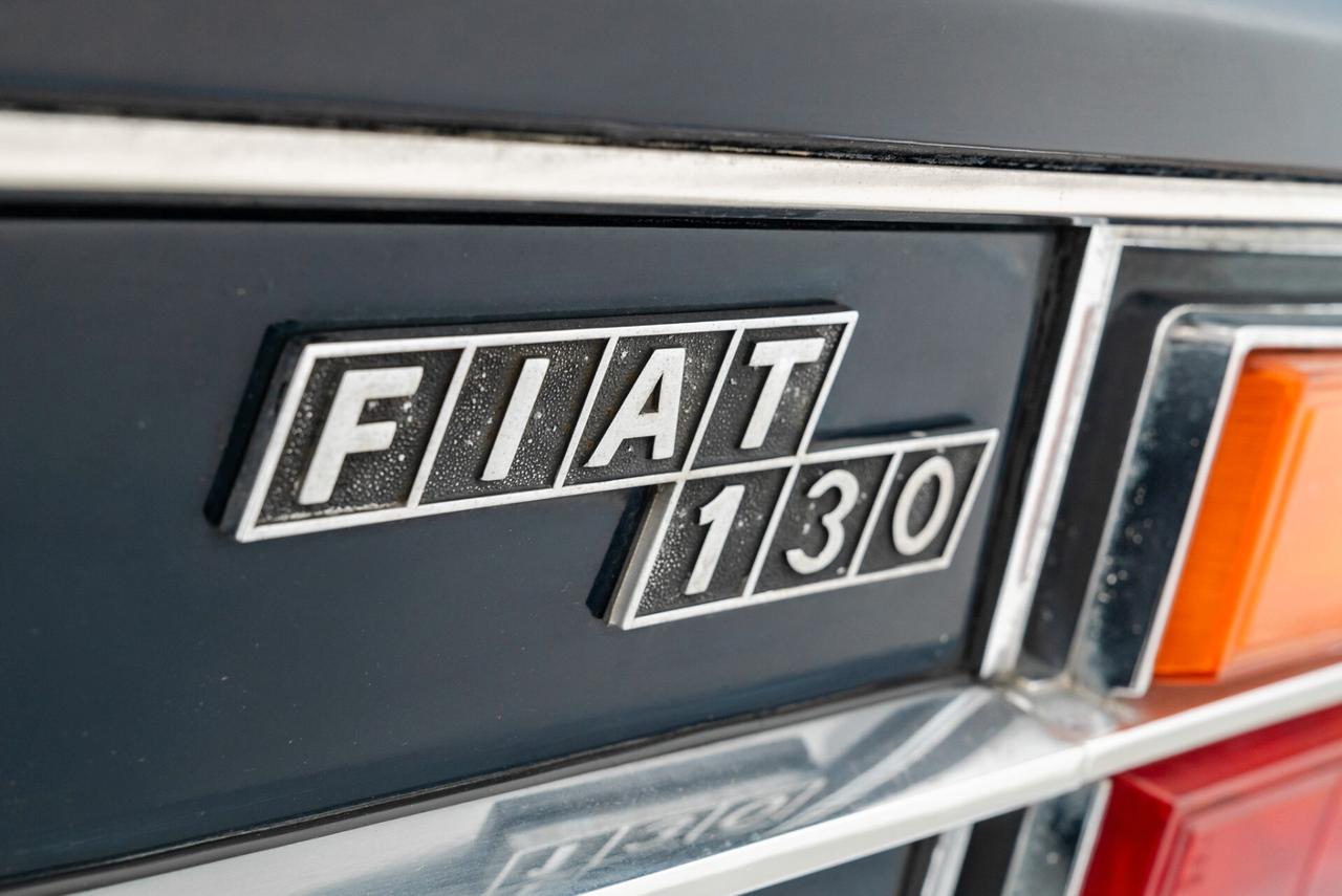 FIAT 130 BERLINA AUTOMATICA - FIA00237