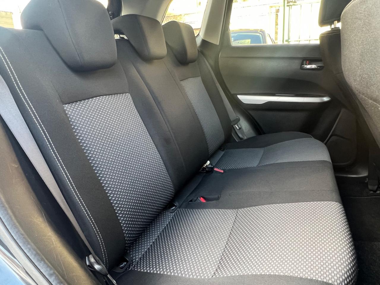 Suzuki Vitara 1.6 DDiS V-Top Diesel