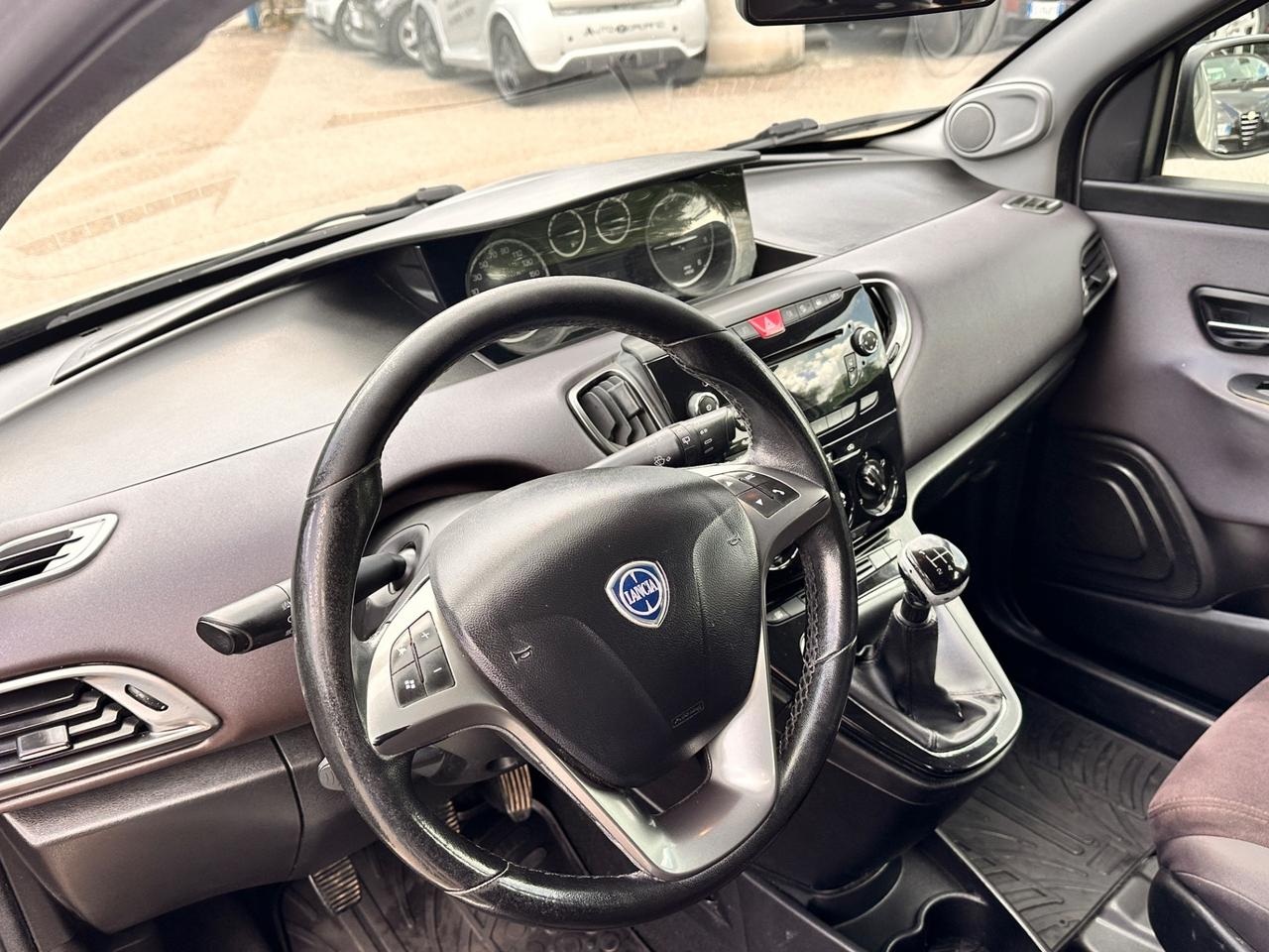 Lancia Ypsilon 1.3 MJT 16V 95 CV 5 porte S&S Platinum