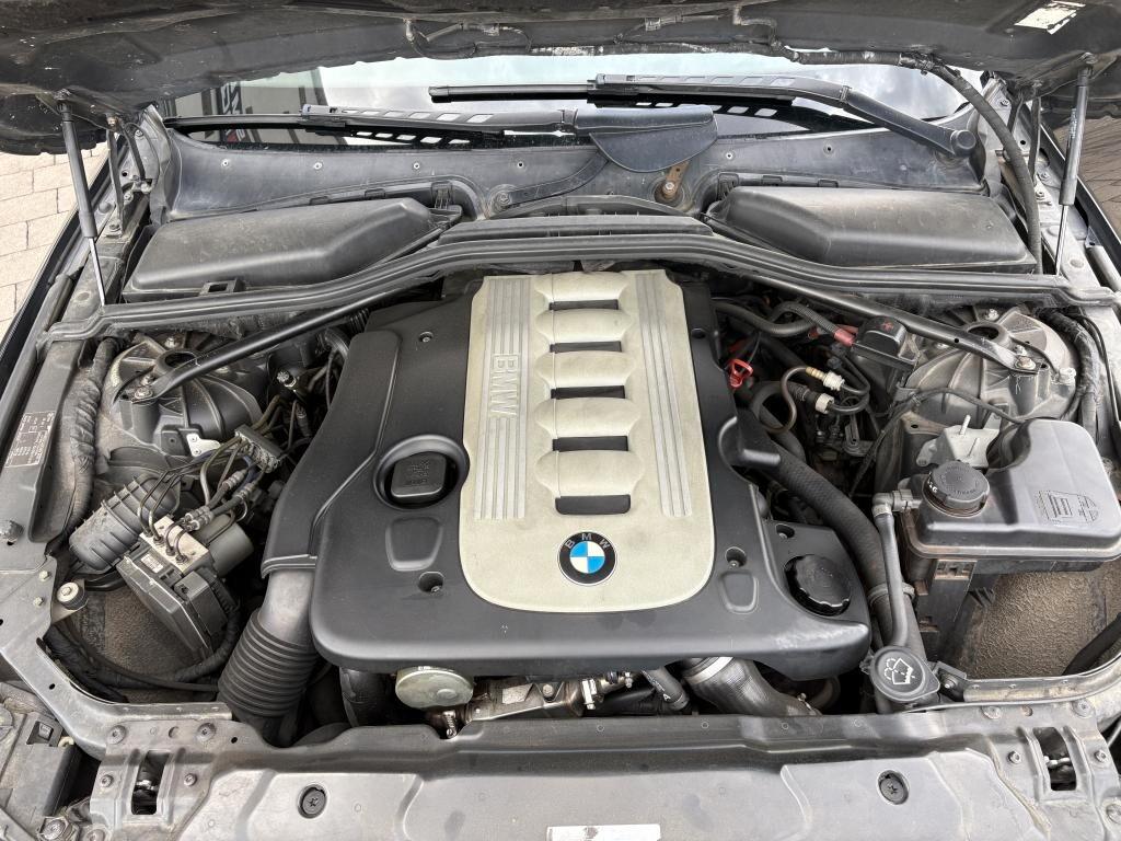 Bmw 530d Berlina Attiva aut. 218cv
