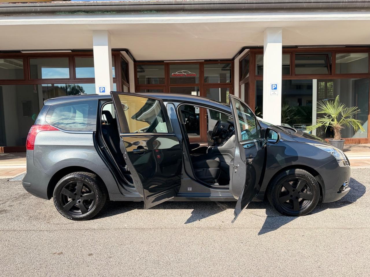 Peugeot 5008 2.0 HDi 163CV aut. Féline