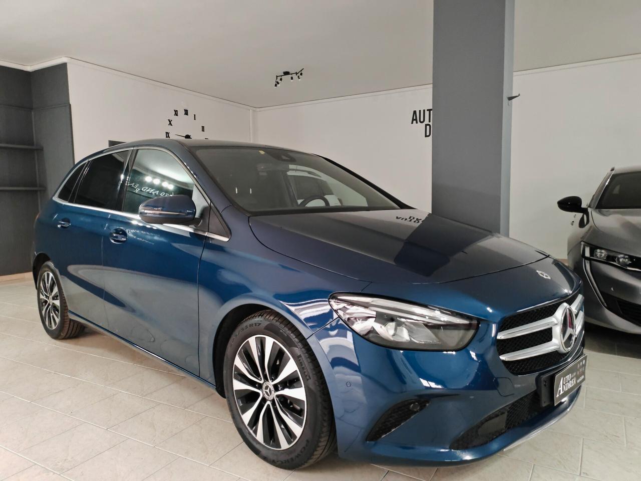 Mercedes-benz B 180d 2.0 navig cam led 2022