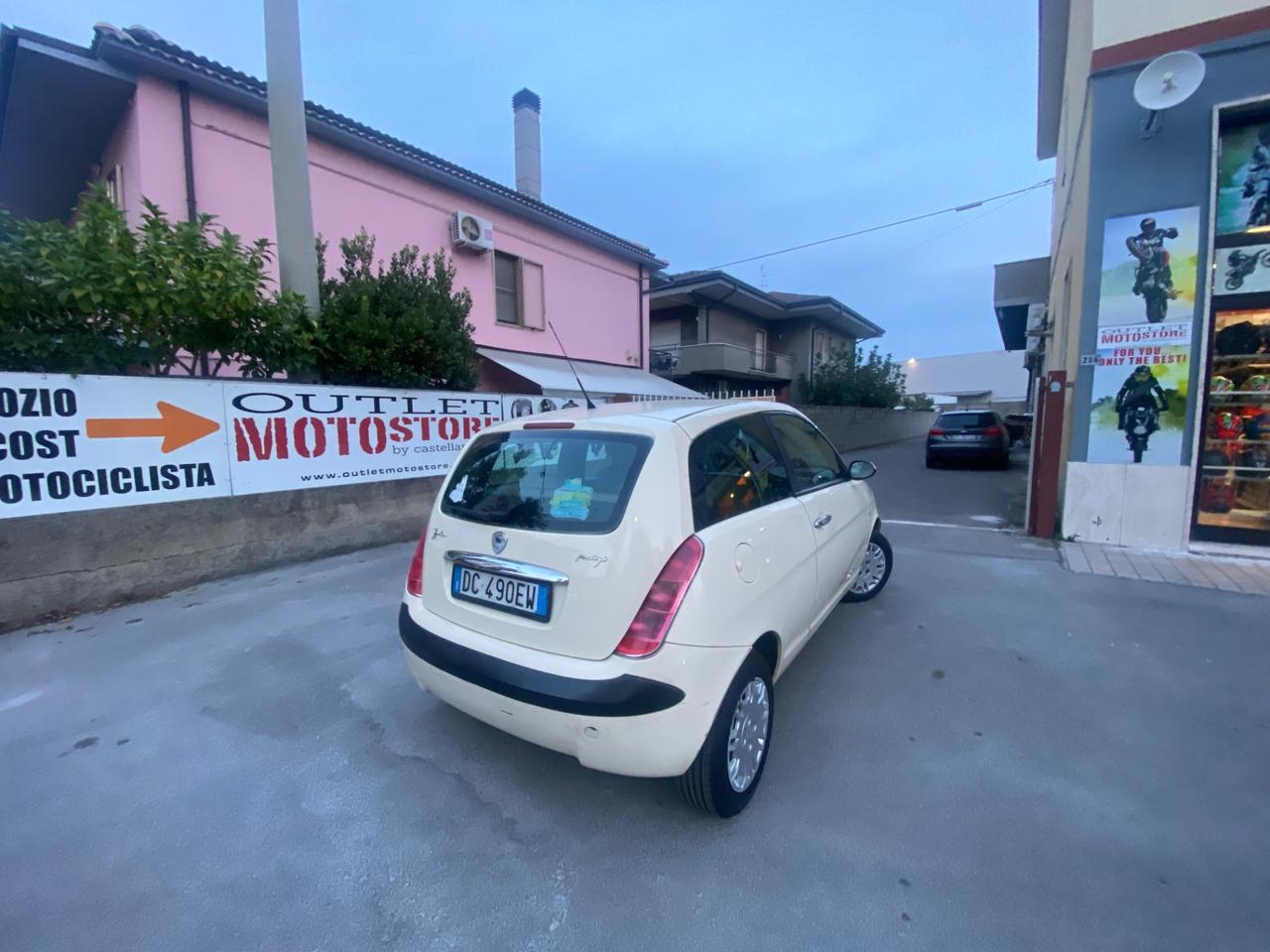 Lancia Ypsilon 1.3 Multijet 16V Platino