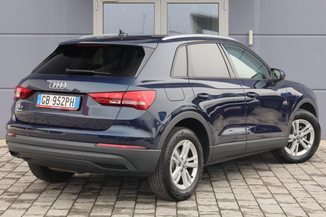 AUDI Q3 35 TDI S tronic Business