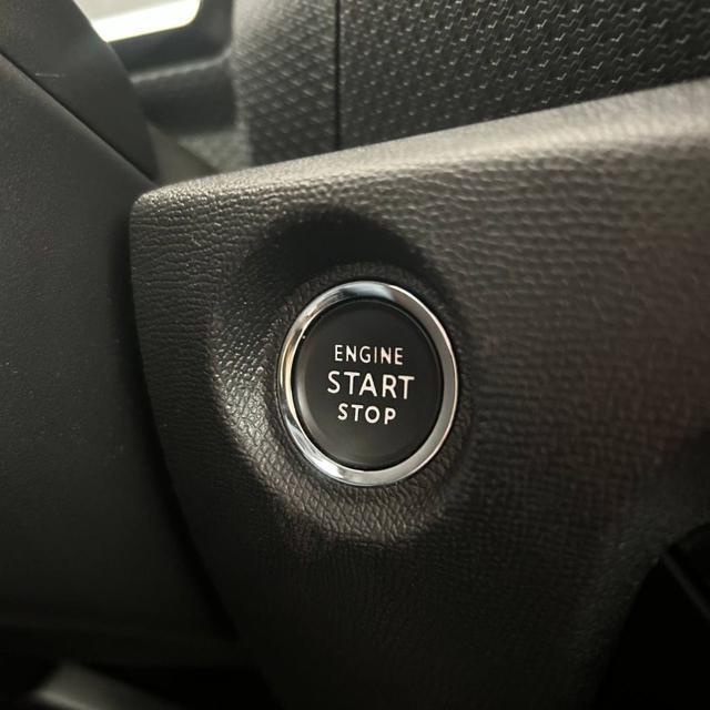 CITROEN C4 motore elettrico 136 CV Shine TETTO APRIBILE