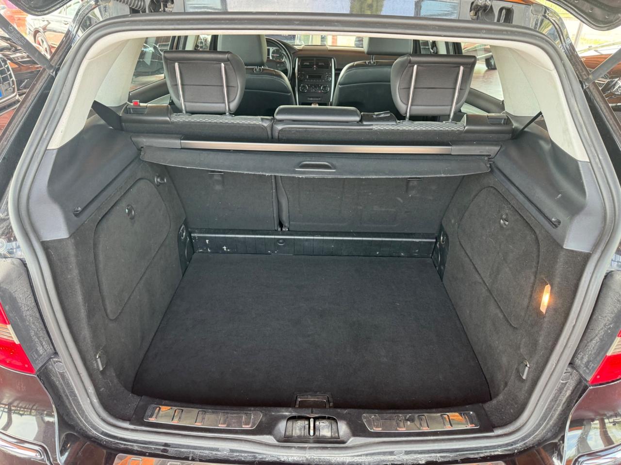 Mercedes-benz B 180 2.0 Diesel - Neopatentati - Gancio Traino