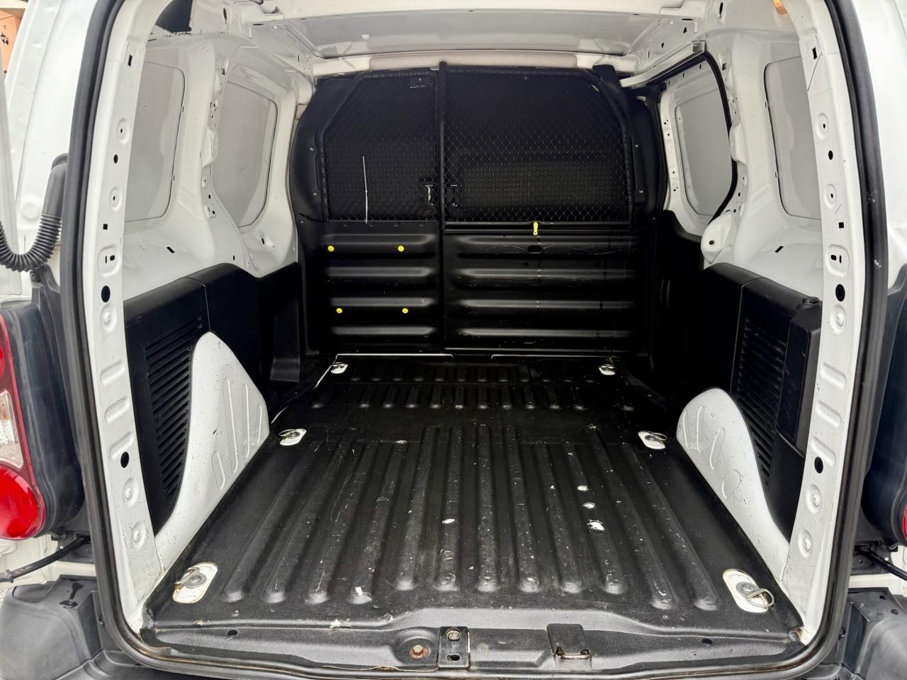 Peugeot Partner BlueHDi 100 Ok NEOPATENTATI