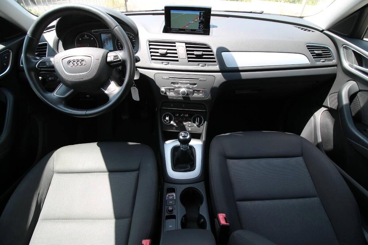 Audi Q3 2.0 TDI 120 CV Business|12.2015