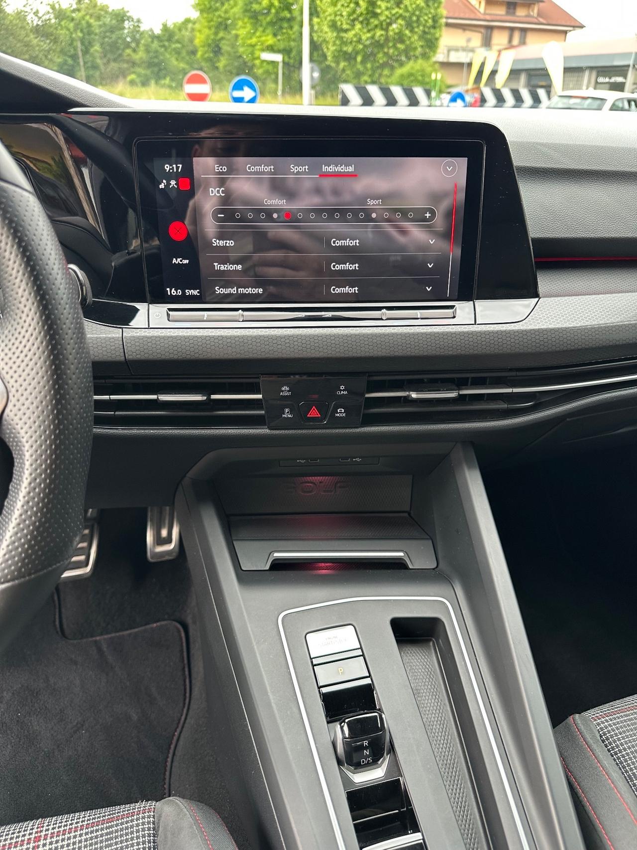 Volkswagen Golf GTI 2.0 TSI