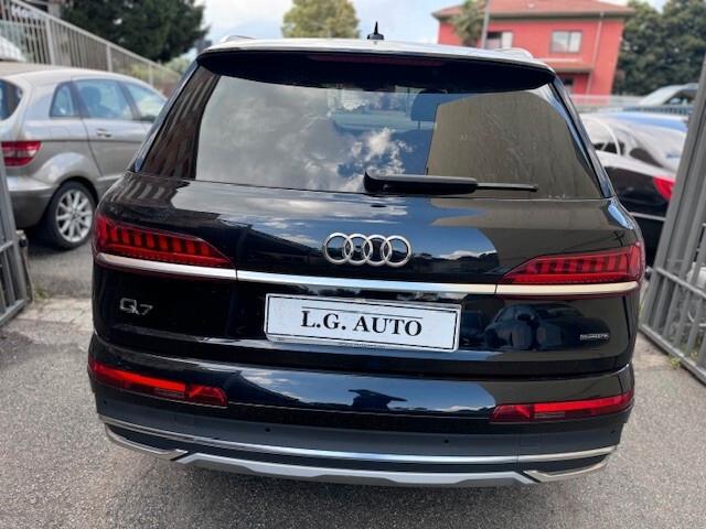 Audi Q7 55 TFSI e quattro tiptronic