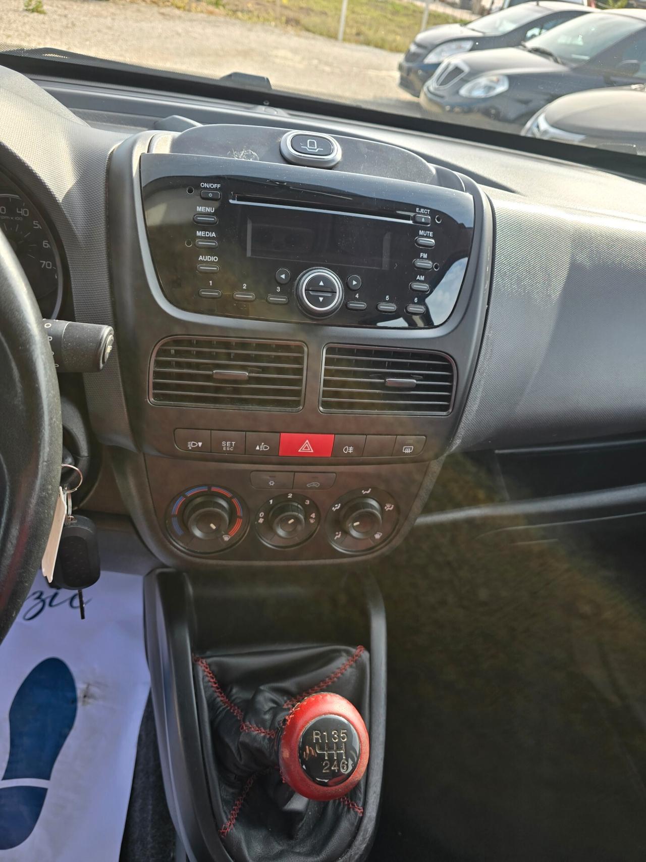 Fiat Doblo Doblò 5 posti