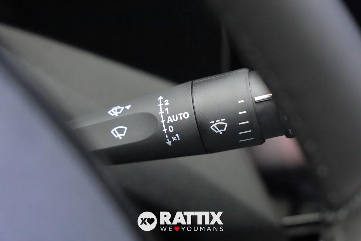 Peugeot 208 1.2 Hybrid 136CV Allure e-DCS6 + Access Pack