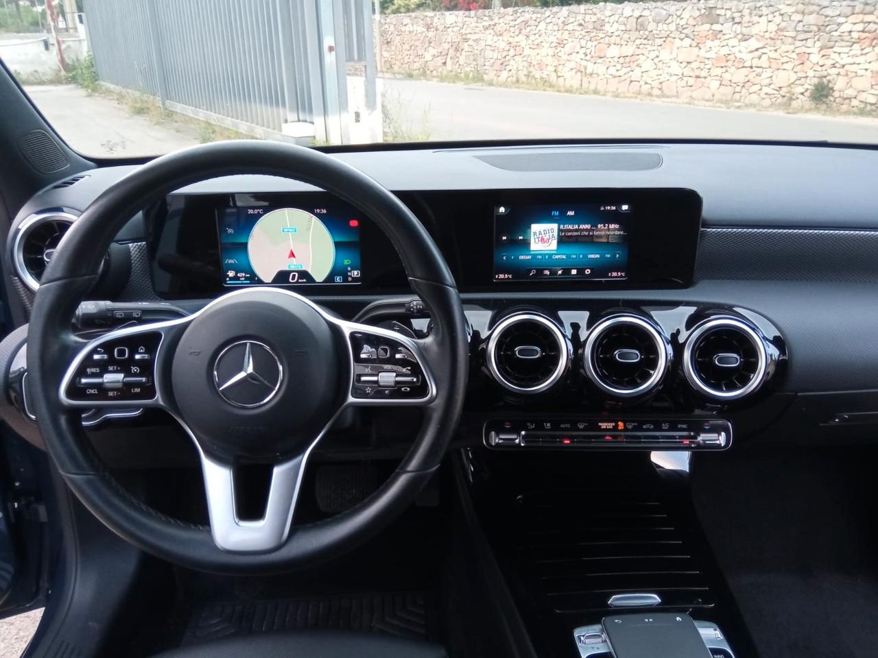 Mercedes-benz A 180d Automatic Sport