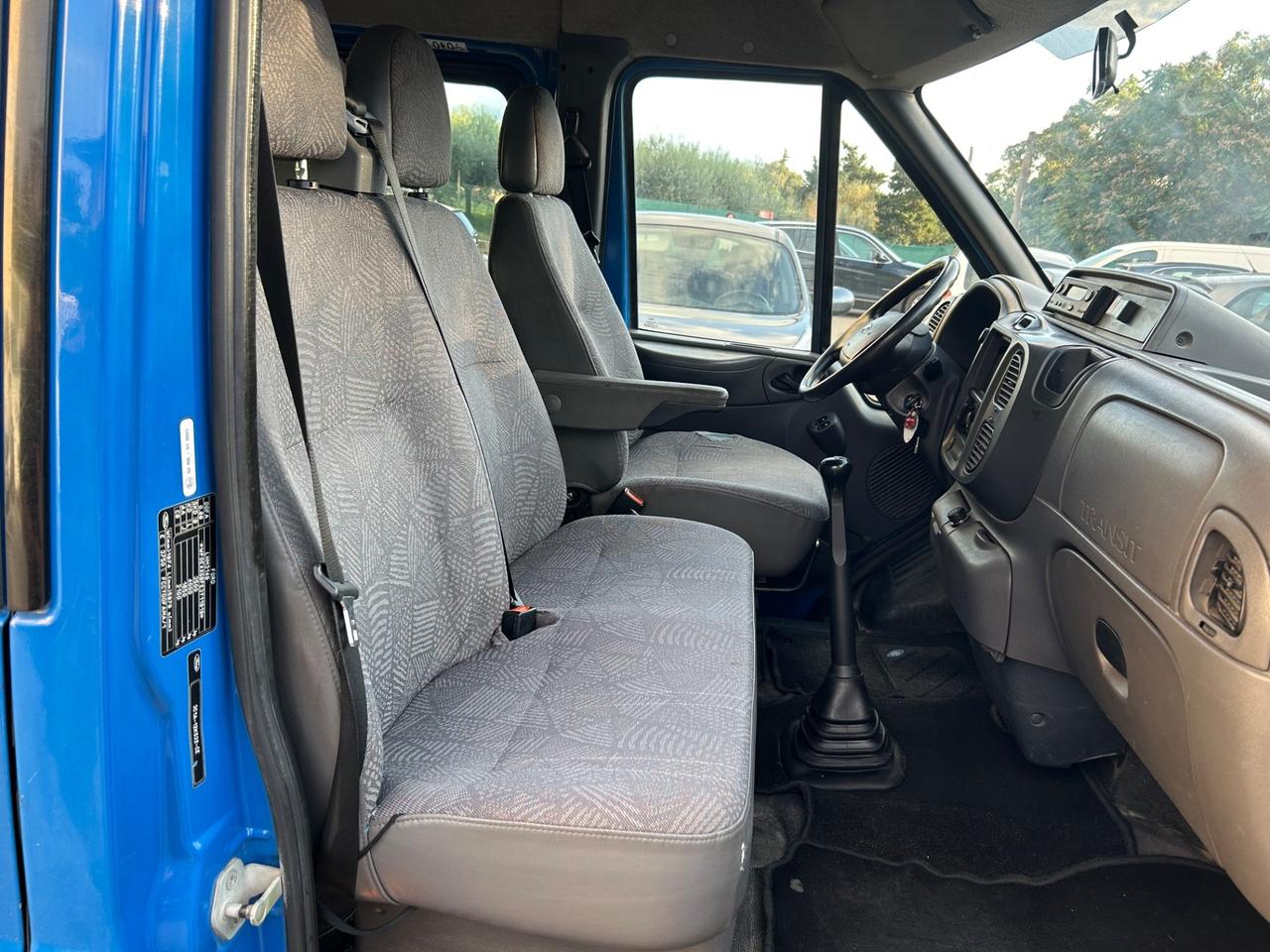 Ford Transit 330 2.4 TD Pulman 14 Posti