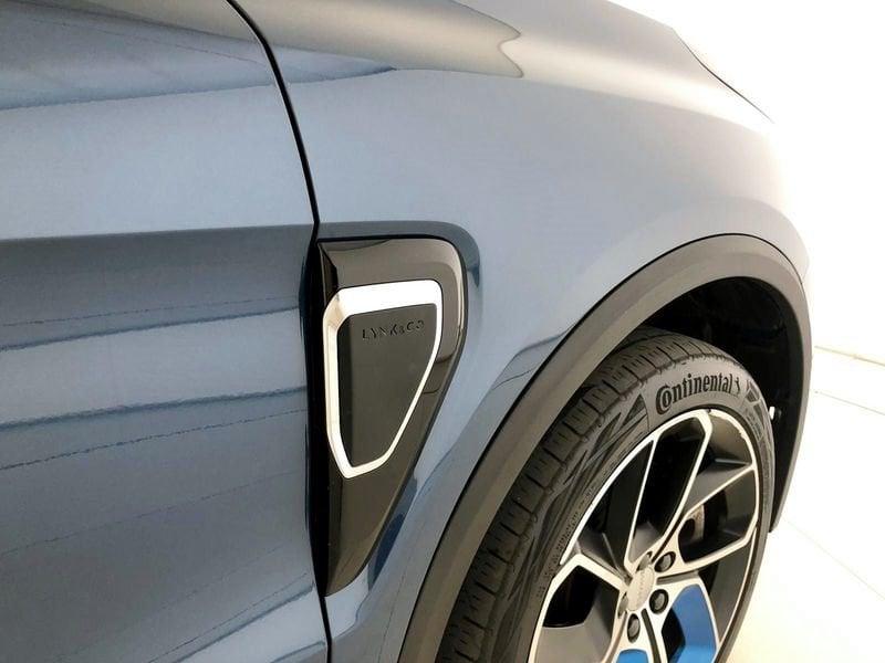 Lynk & Co 01 PHEV