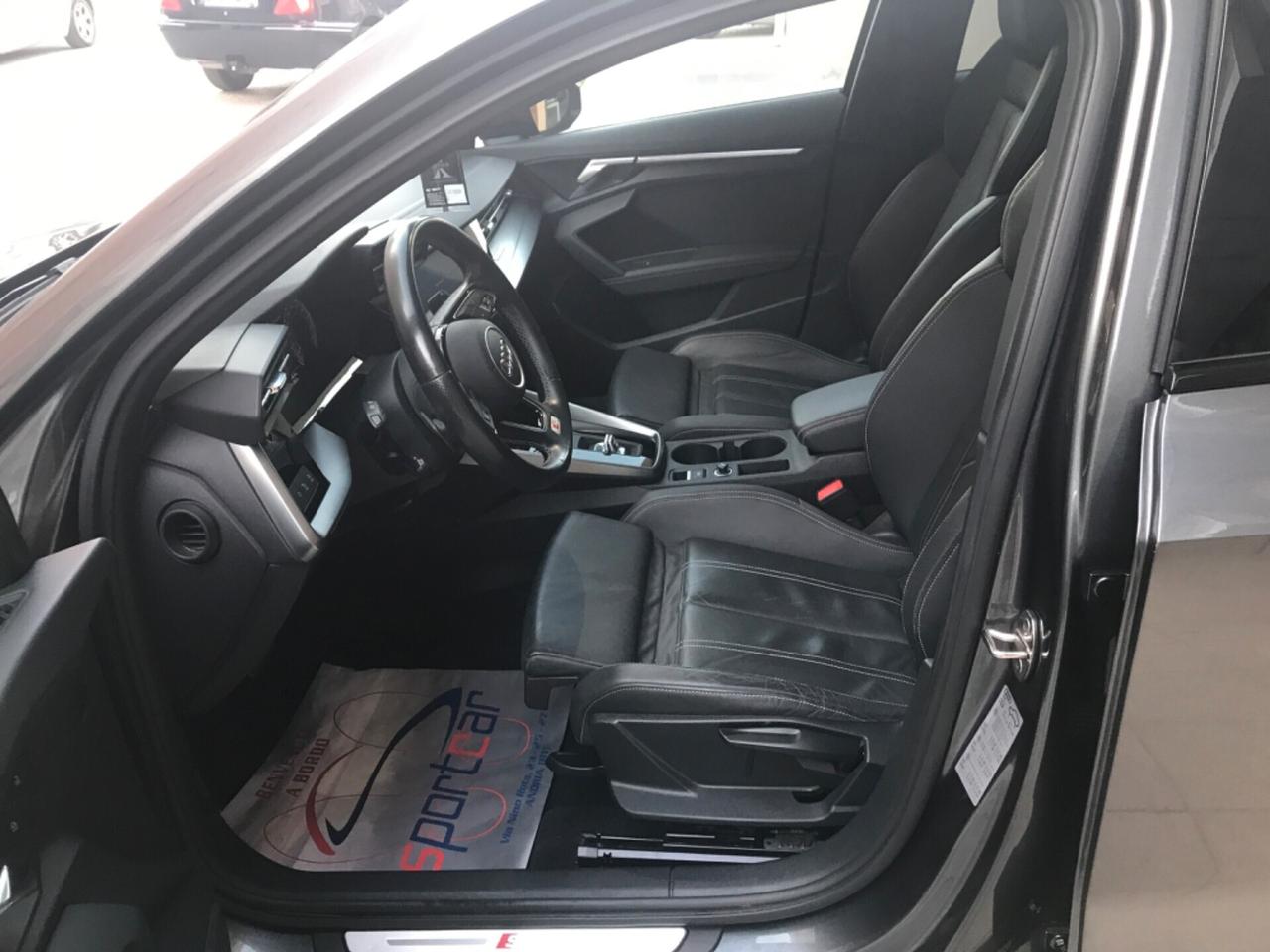 Audi A3 SPB 30 g-tron S tronic 131CV S LINE BLACK EDITION " TETTO PELLE LED MATRIX B&O 18 "