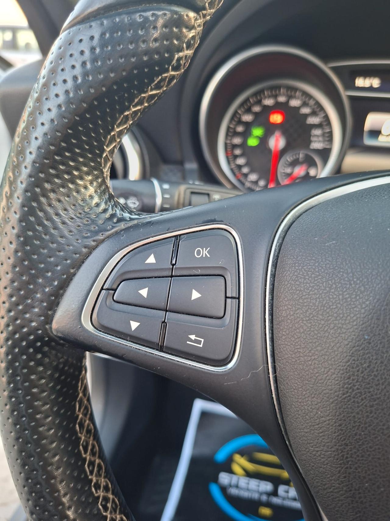 Mercedes-benz A 180 d Premium tetto apribile