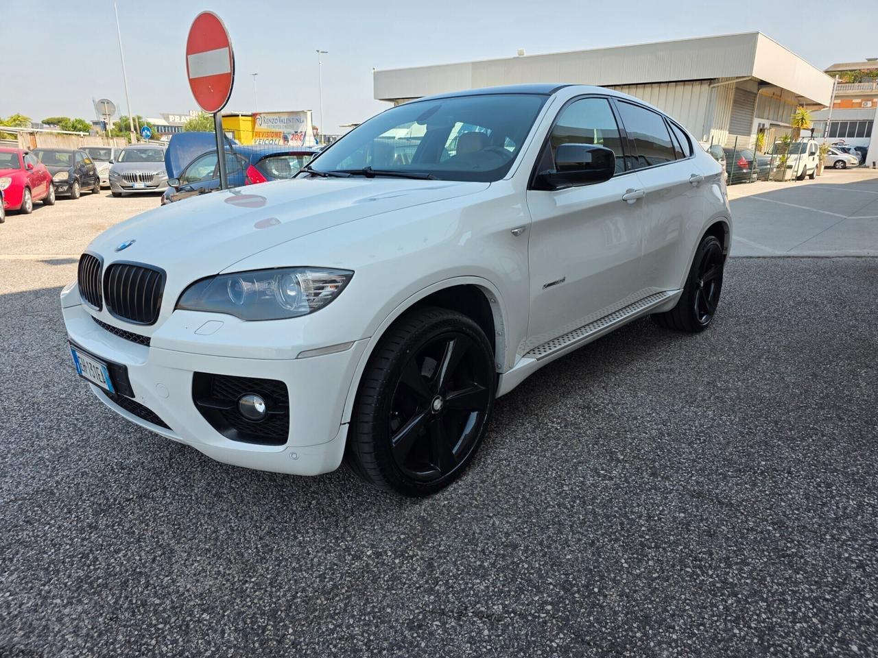 Bmw X6 xDrive30d Futura- SCHERMO GRANDE - PEDANE - ALLESTIMENTO M