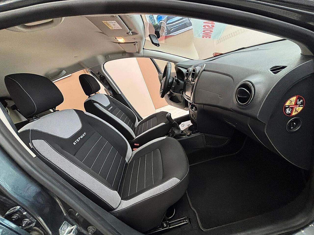 Dacia Sandero 1.5 dCi stepway **FULL OPTIONAL**