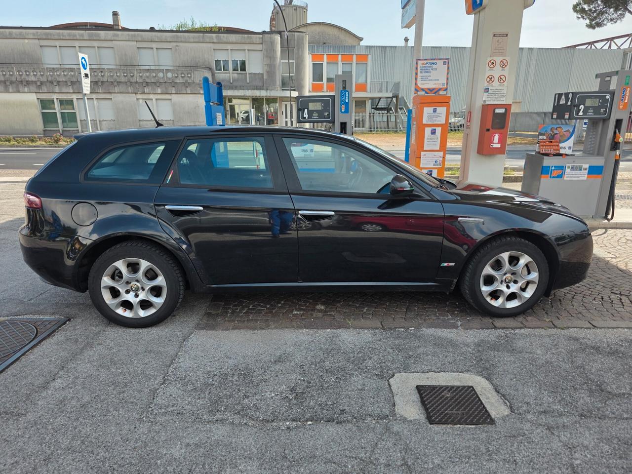 Alfa Romeo 159 1.9 JTDm Sportwagon con 223.000km