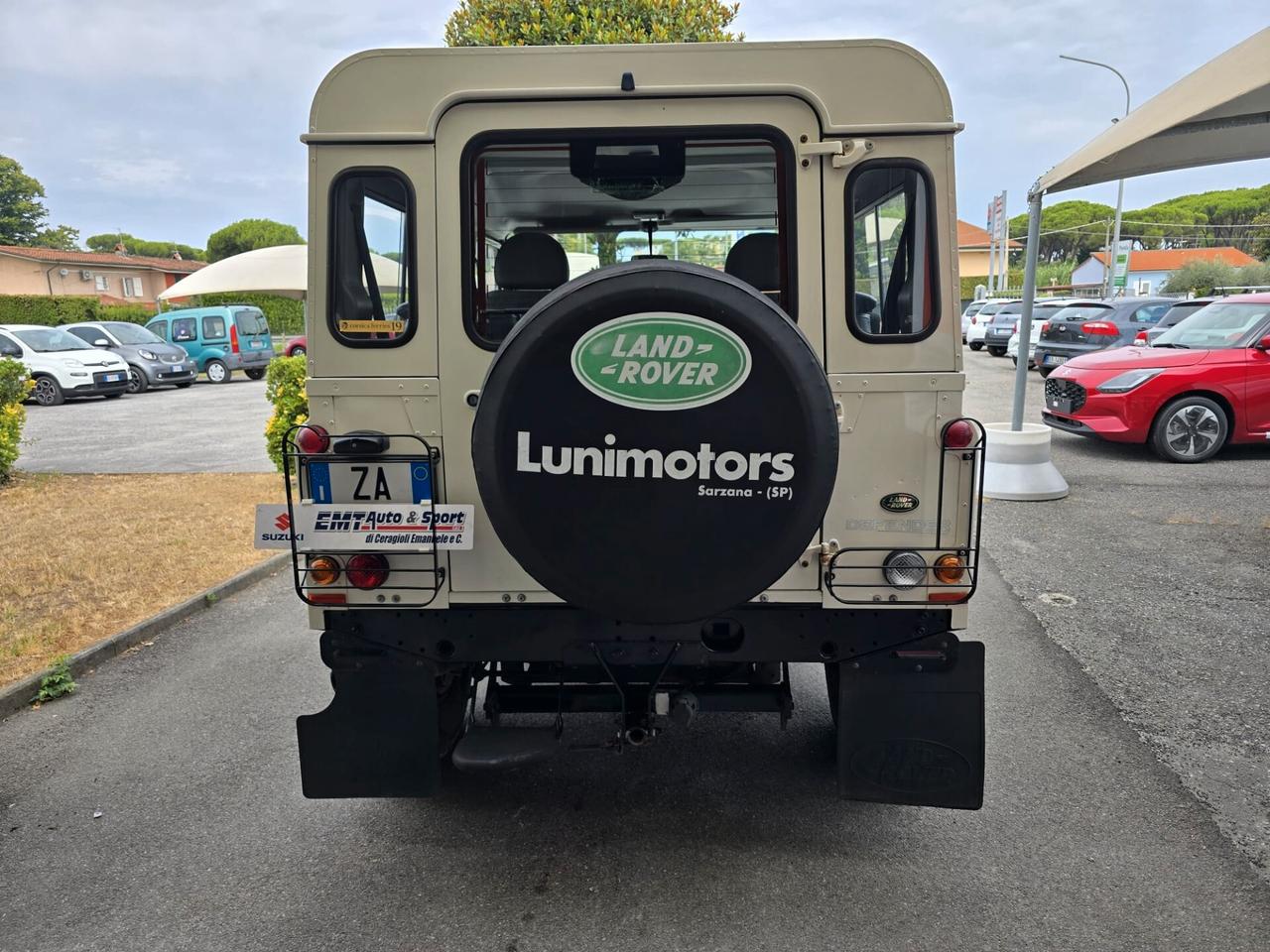 Land Rover Defender 90 2.4 TD4 Station Wagon S N1