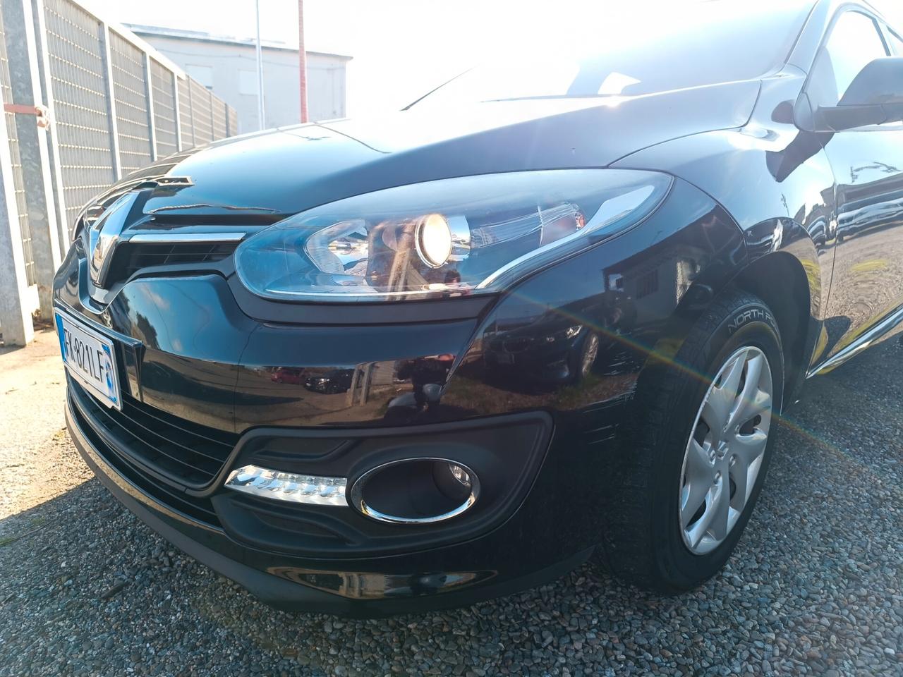 Renault Mégane 1.5 dCi 110CV Start&Stop SporTour Wave