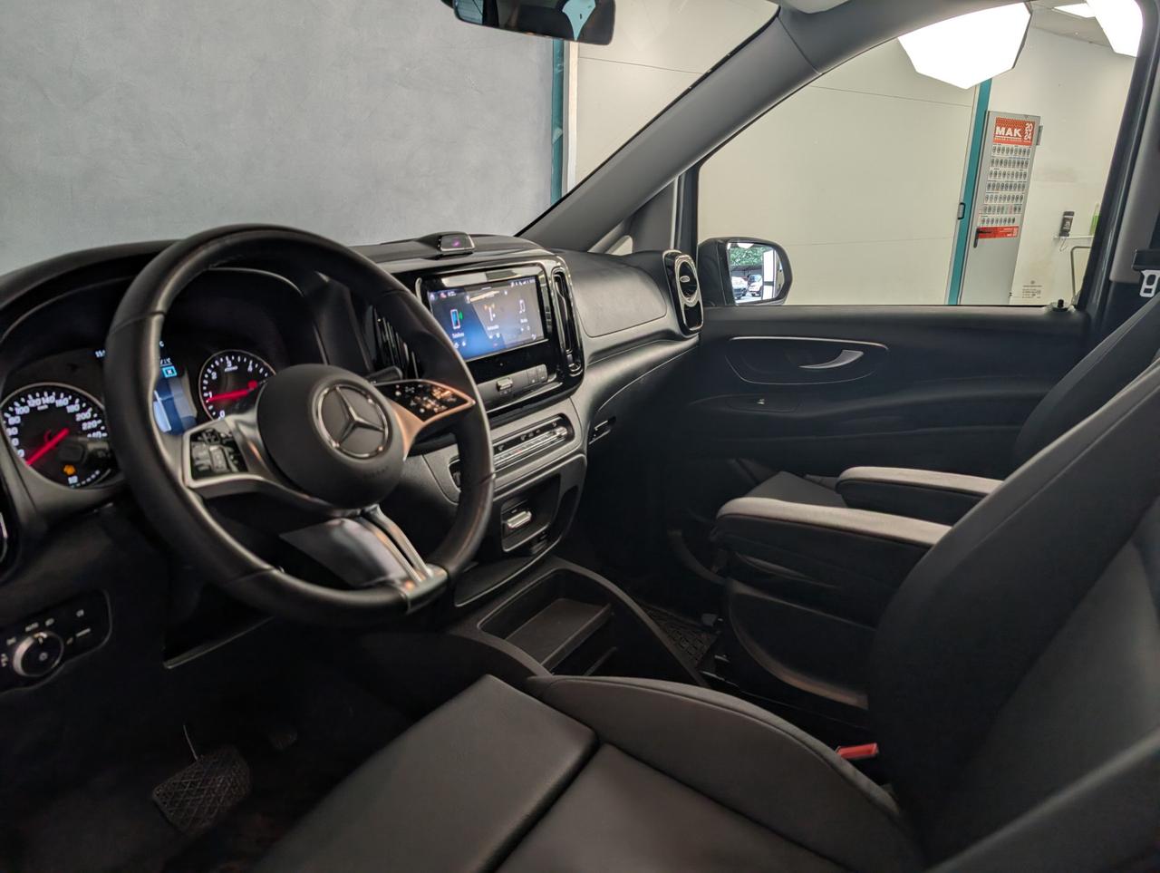 Mercedes-Benz vito iii vito furgone 114 cdi compact select 9g-tronic 114 cdi compact 9G-tronic Mixto Select 5 Posti