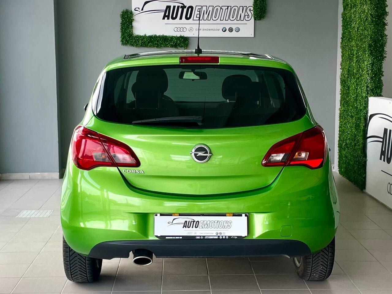 Opel Corsa 1.2 - 69cv - B Color