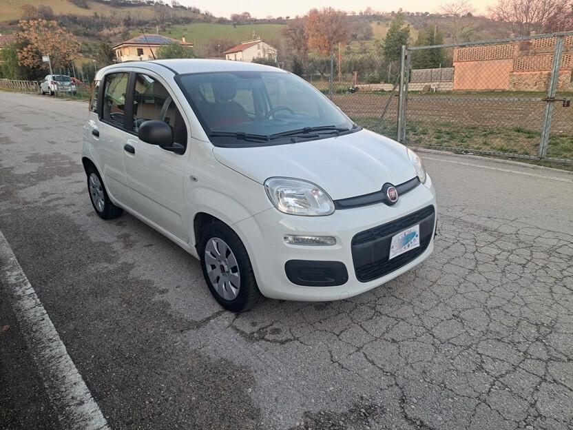 Fiat Panda 1.2 Lounge 5 POSTI - 2015