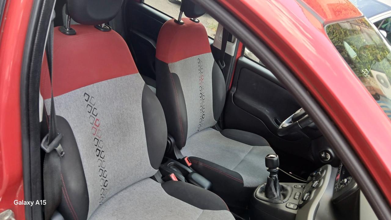 Fiat Panda 1.2 Lounge 5 POSTI