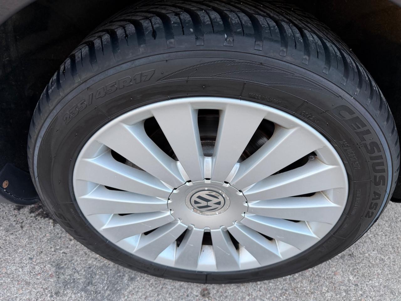 Volkswagen Passat 2.0 TDI DPF Var. Highline