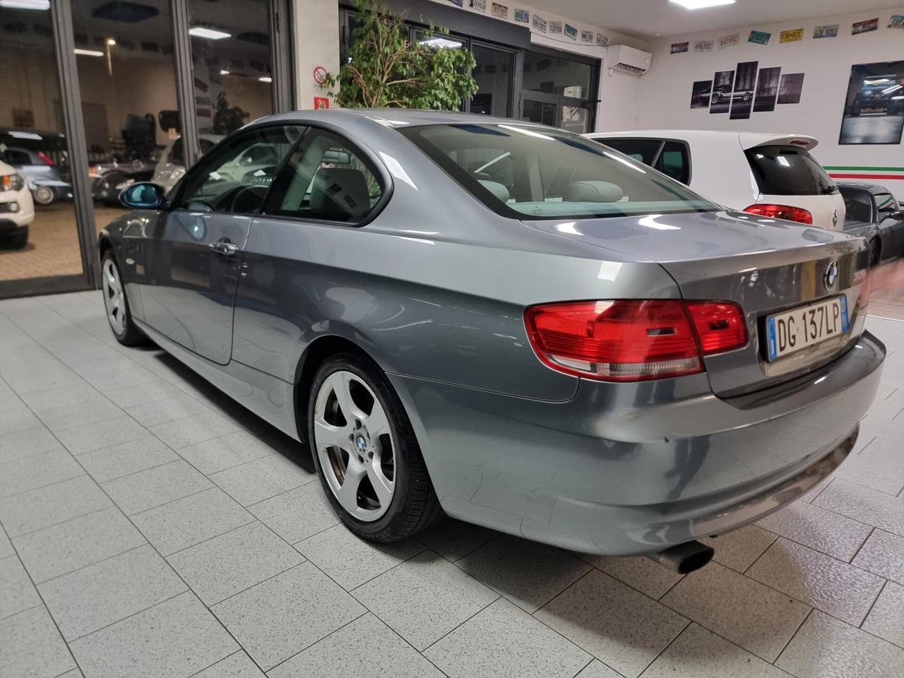 Bmw 320i COUPE' AUTOMATICA