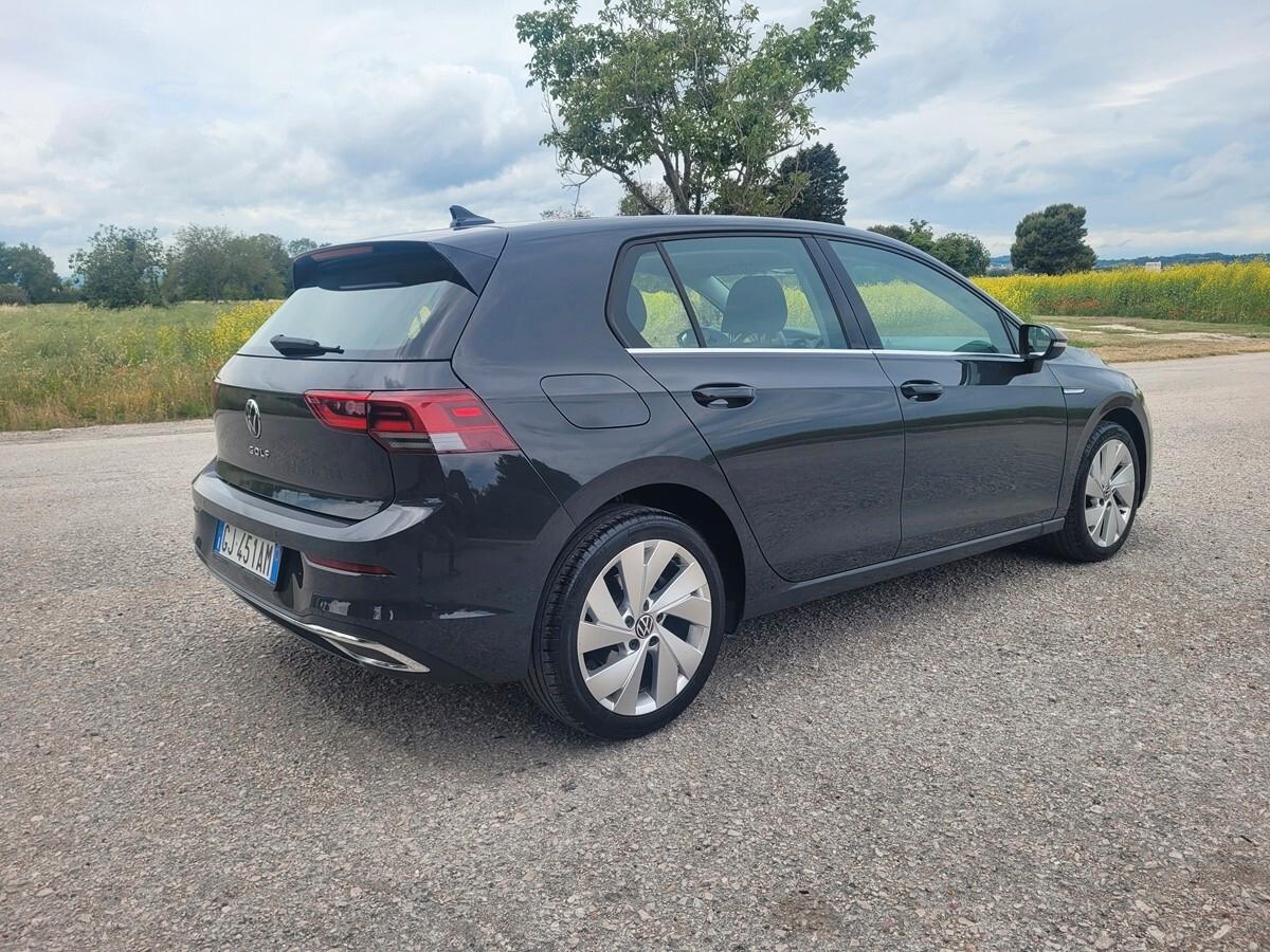 Volkswagen Golf 1.5 TGI DSG Style